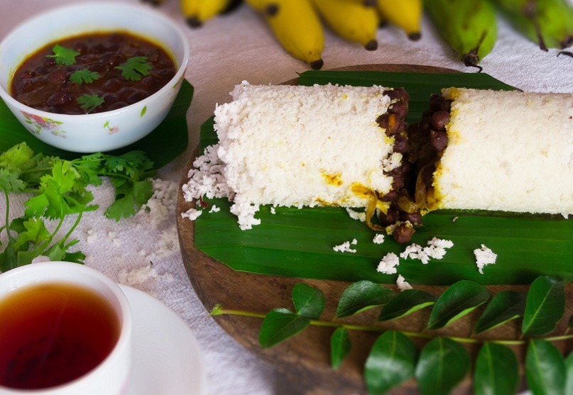 Rice Puttu with Gram curry